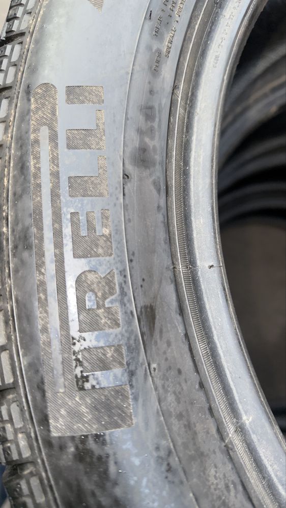 245/50/19 Pirelli ICE Zero, TESLA  Y