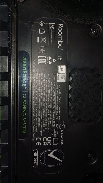 Aspirador robot iRobot roomba i8