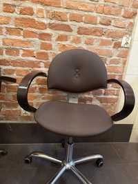 Hoker brązowy - skóropodobny, krzesło kosmetyczne