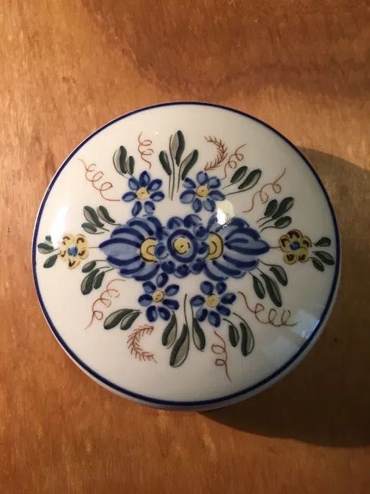 LOUÇA de VIANA CFO - 2 caixas antigas pintadas à mão - 11,5 x 4,5 cm/s