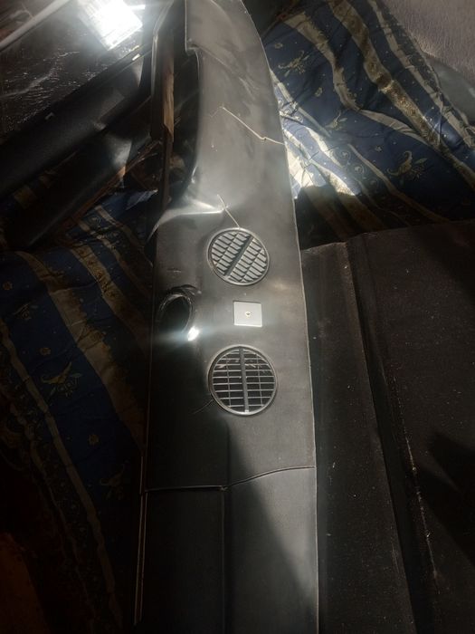 ВАЗ 2106 торпеда та деякі запчастини