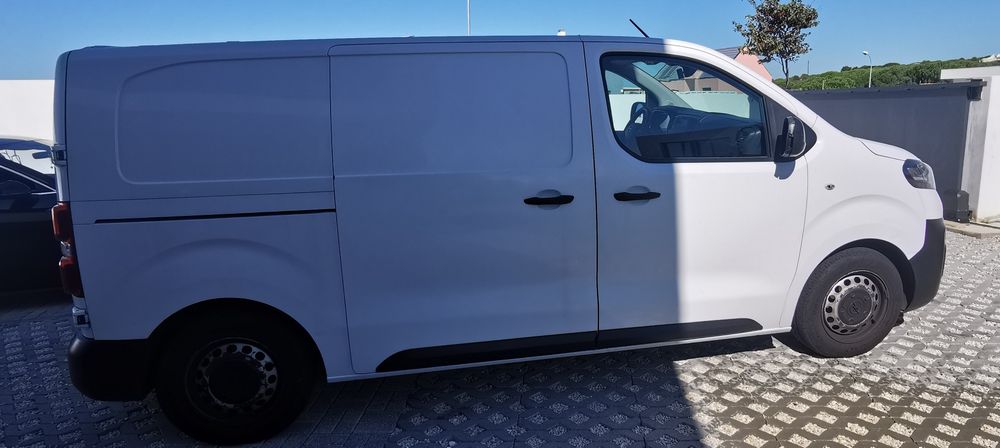 Opel vivaro fibrada