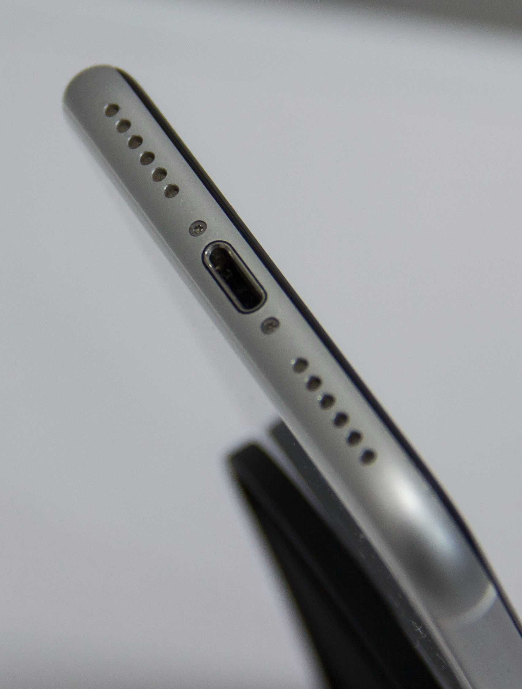 Apple Iphone SE 2020 64gb.