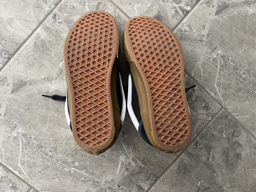 Кросівки Vans knu skool