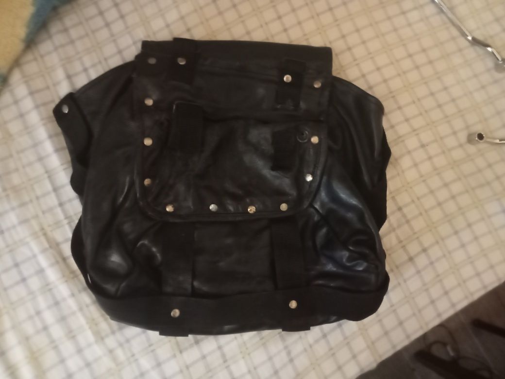 Bolsa de couro+ um par de alforge novo para  motos
