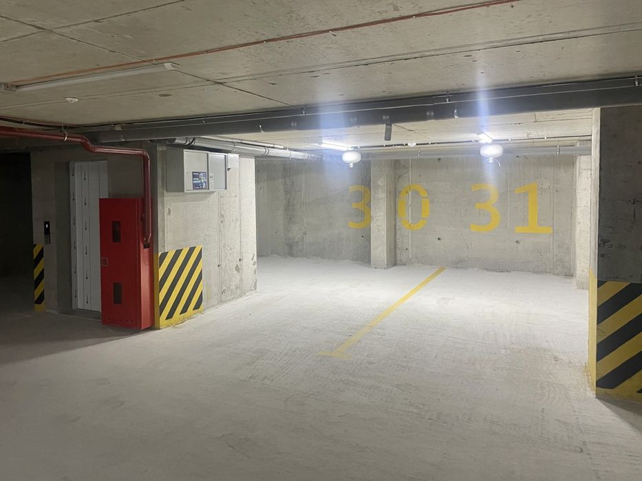 Оренда паркомісця, вул.Малоголосківська 42 (ЖК Обрій 3), підз.паркінг