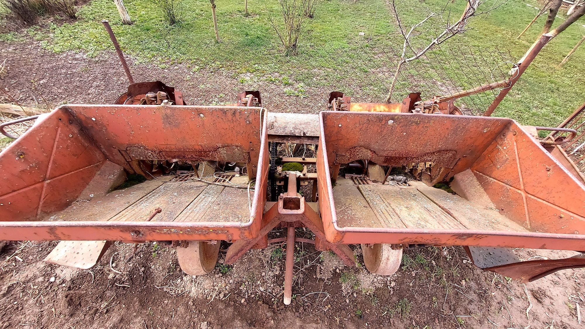 Картоплесаджалка КСН-4