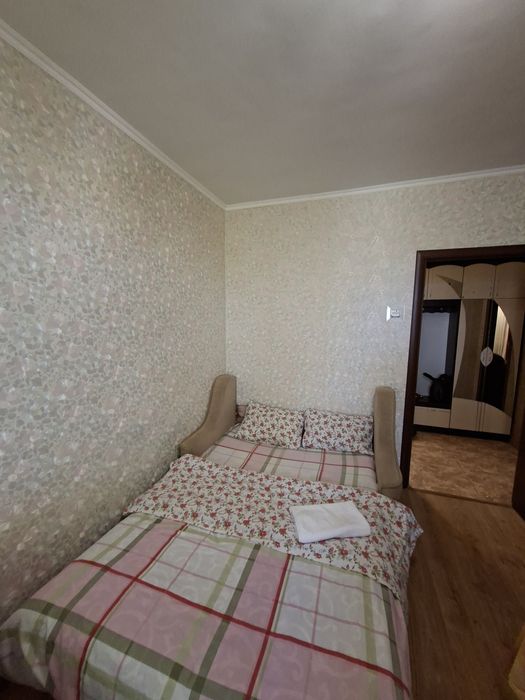 Подобова оренда квартири біля Тисячки  2 кімнати