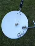 Antena satelitarna 80+ konwerter+ uchwyt.
