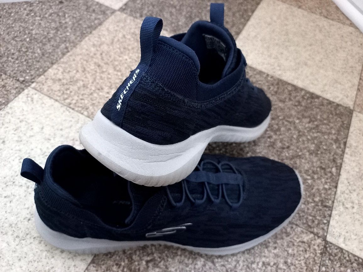 Кроссовки мокасины Skechers 45 размер