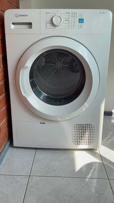 Máquina de Lavar Roupa Indesit