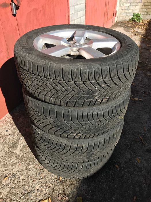 Колеса ориг диски Mitsubishi Outlander XL R18 5/114.3 резина Matador