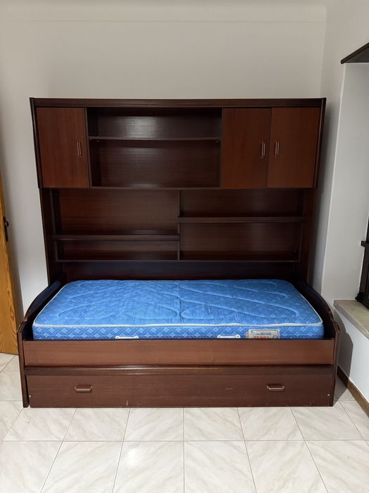 Conjunto moveis quarto | cama solteiro, secretaria e 2 estantes