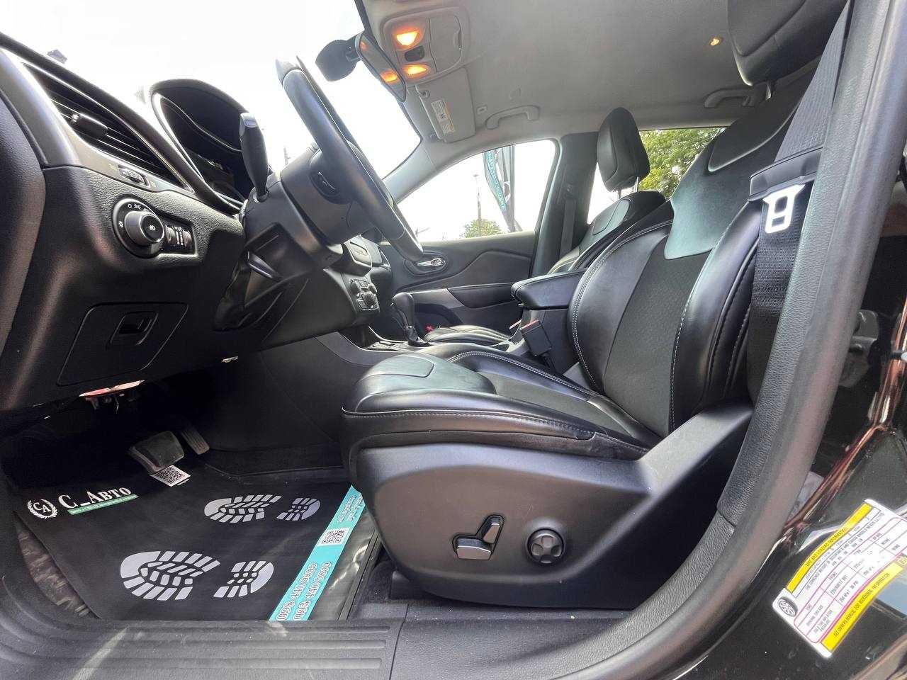 Jeep cherokee в кредит без авансу