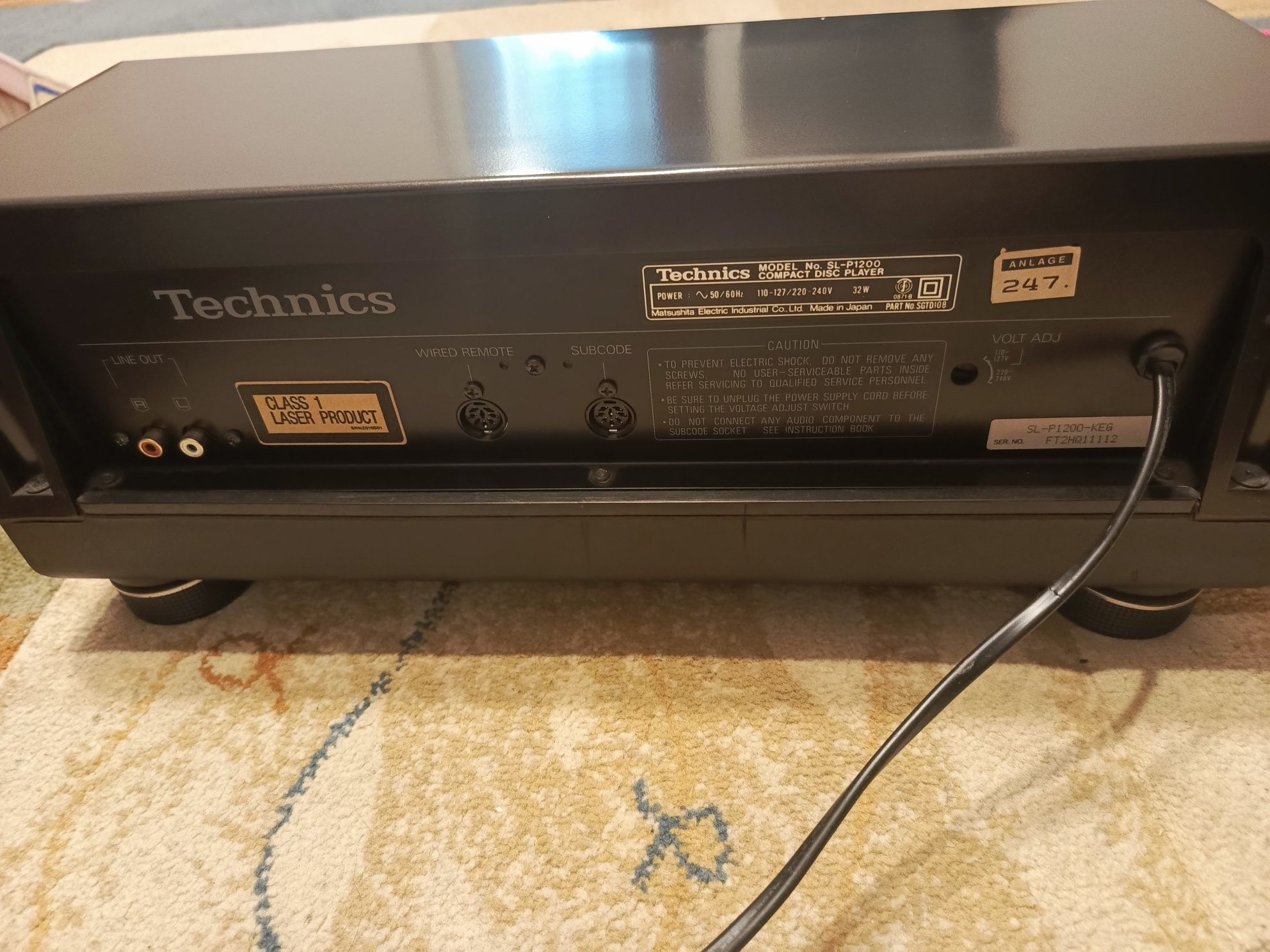 Odtwarzacz CD Technics SL-P1200