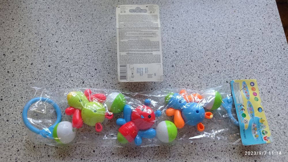 Детский мобиль на манеж, погремушку на коляску. Все новое.