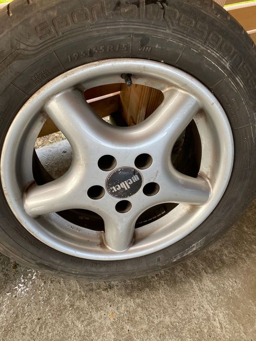 4x Felgi 15 cali 5x108 + opony 195/65