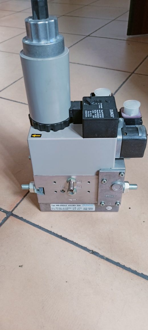 Zawór gazowy palnika Multibloc Dungs MB ZRDLE 410 B01