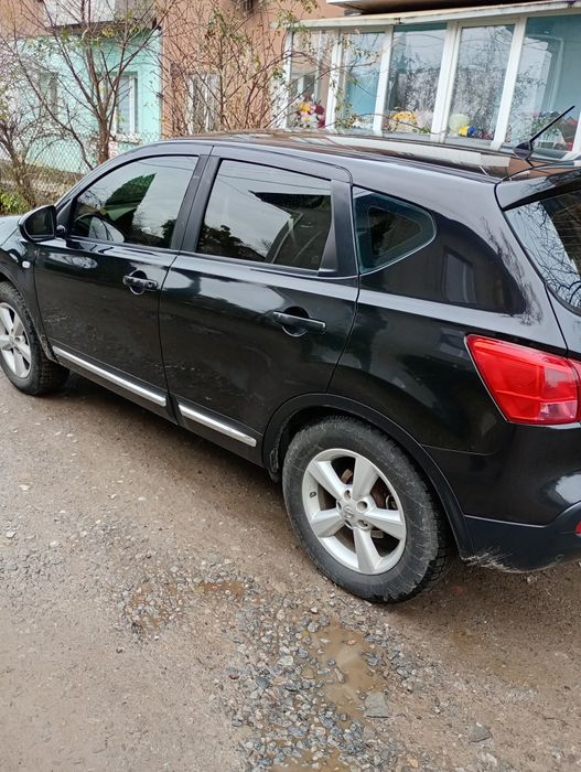 Продам автомобіль в хорошому стані деталі по телефону