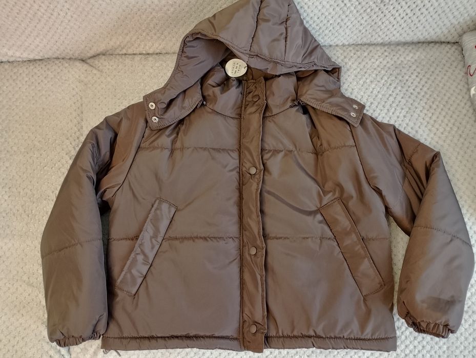 Жіноча вкорочена куртка