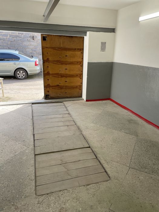 Продам гараж в АГК Звездный на Намыве