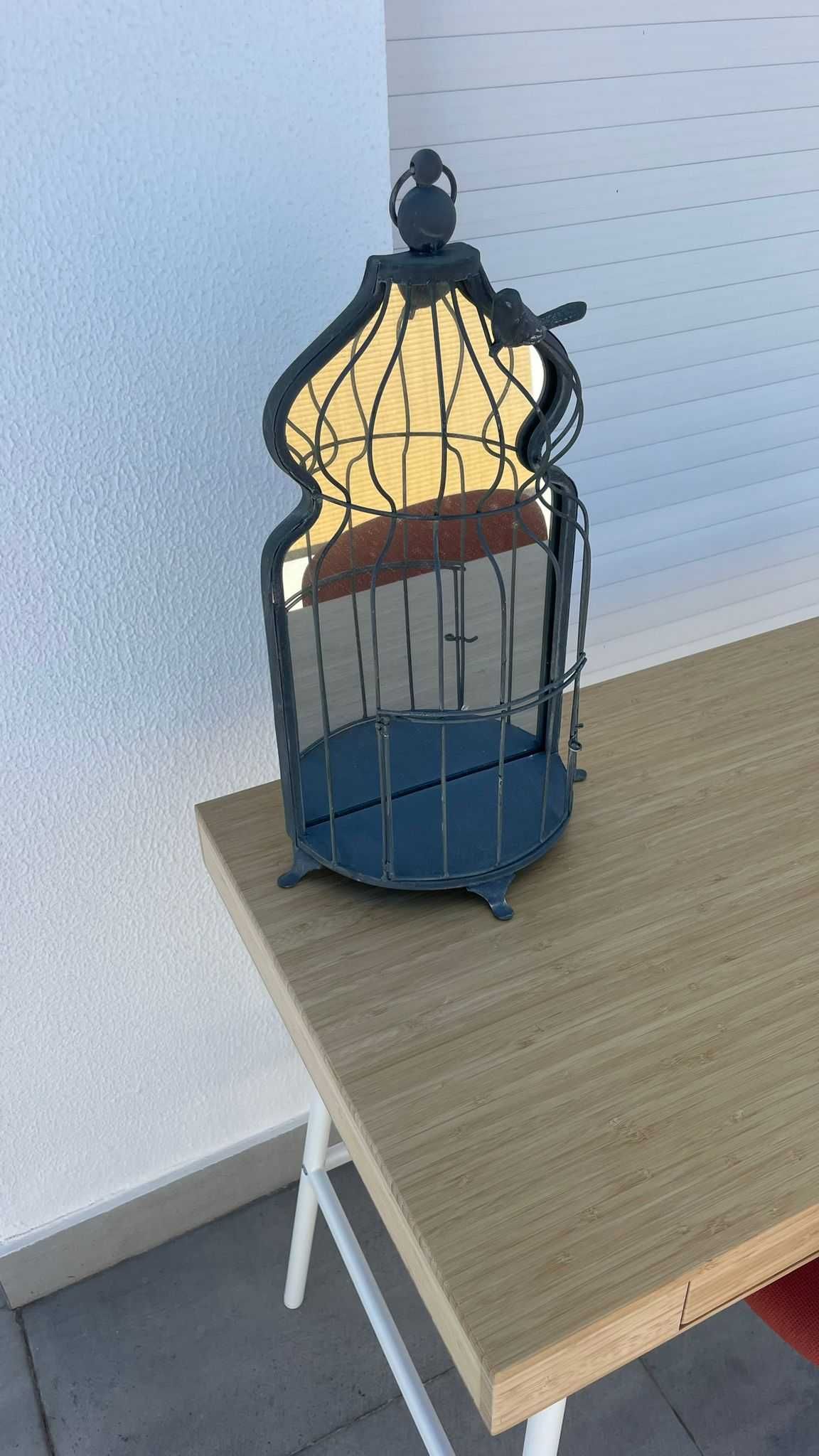 Espelho 3D em Forma de Gaiola de Pássaro