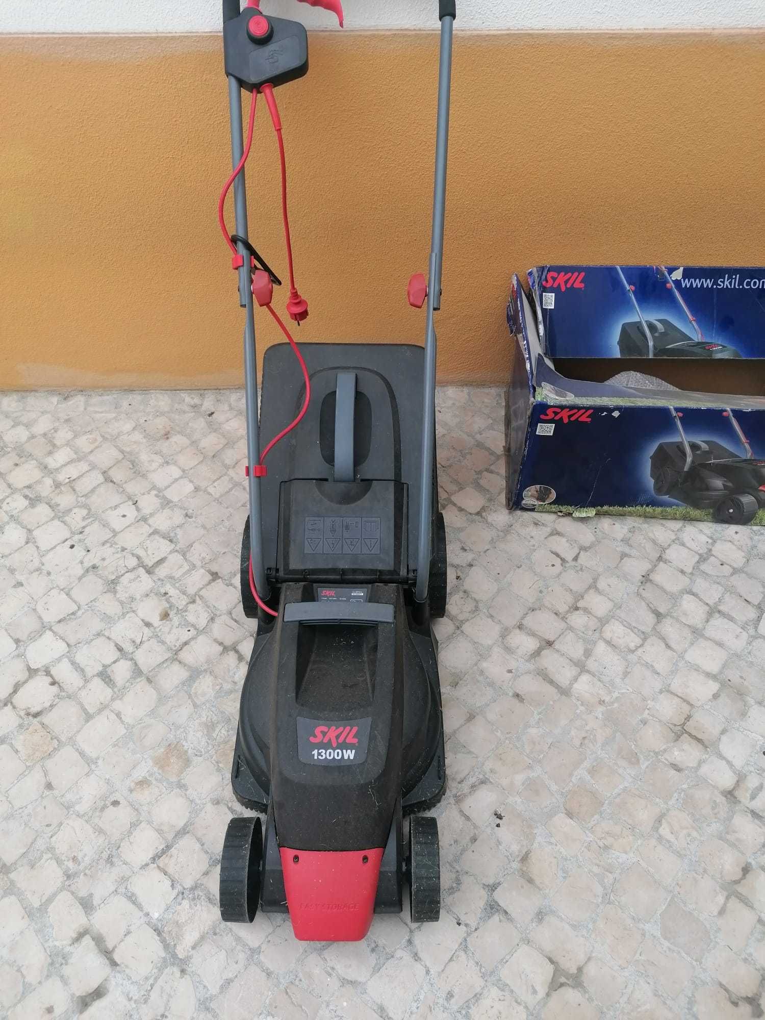 Corta Relva 1300W