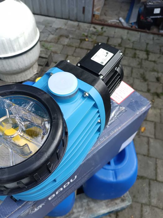 bloczek styropianowy basen z bloczków bloczki basenowe folia basenowa