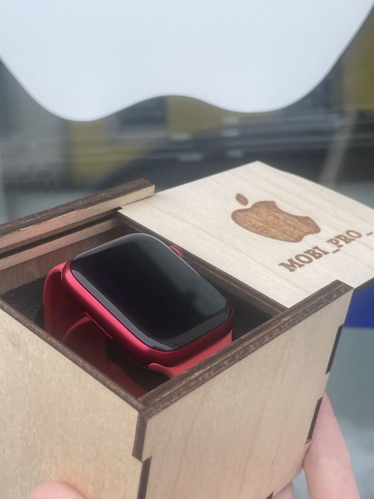 Годинник Apple Watch 7 , 45mm, GPS+LTE, Product Red, Гарантія