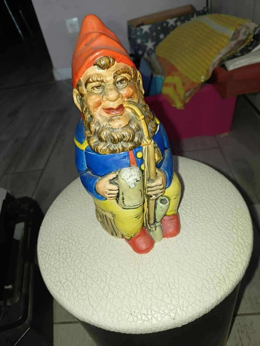 Stare zabytkowe kufle