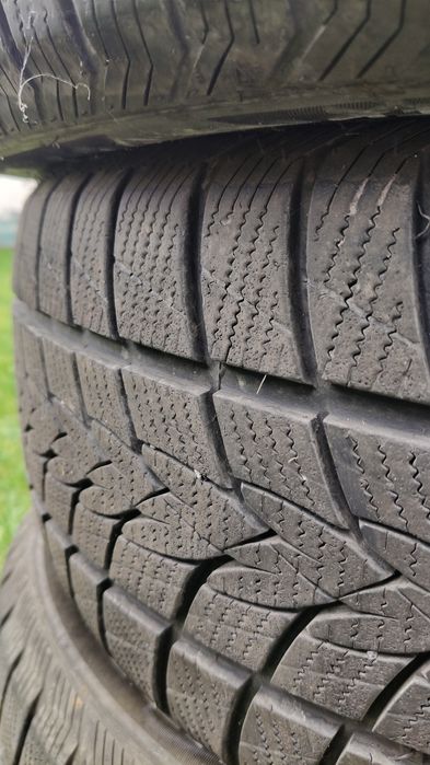 Opony zimowe 225/55/r18