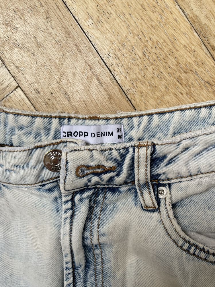Jeansy damskie Cropp mom fit