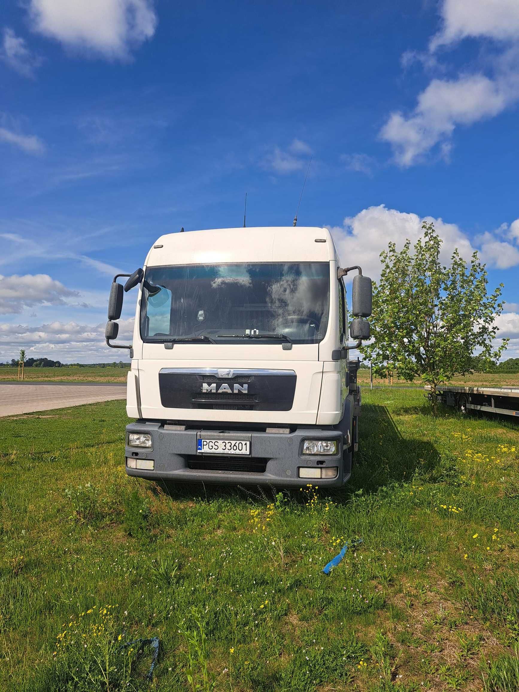 Man TGL 8.220 4x2 zestaw z przyczepą