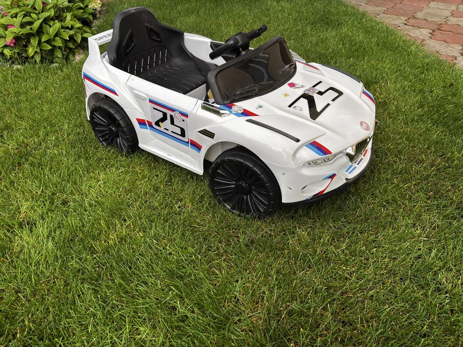 Sportowe Cabrio Z5w Auto na akumulator Pilot 2.4G