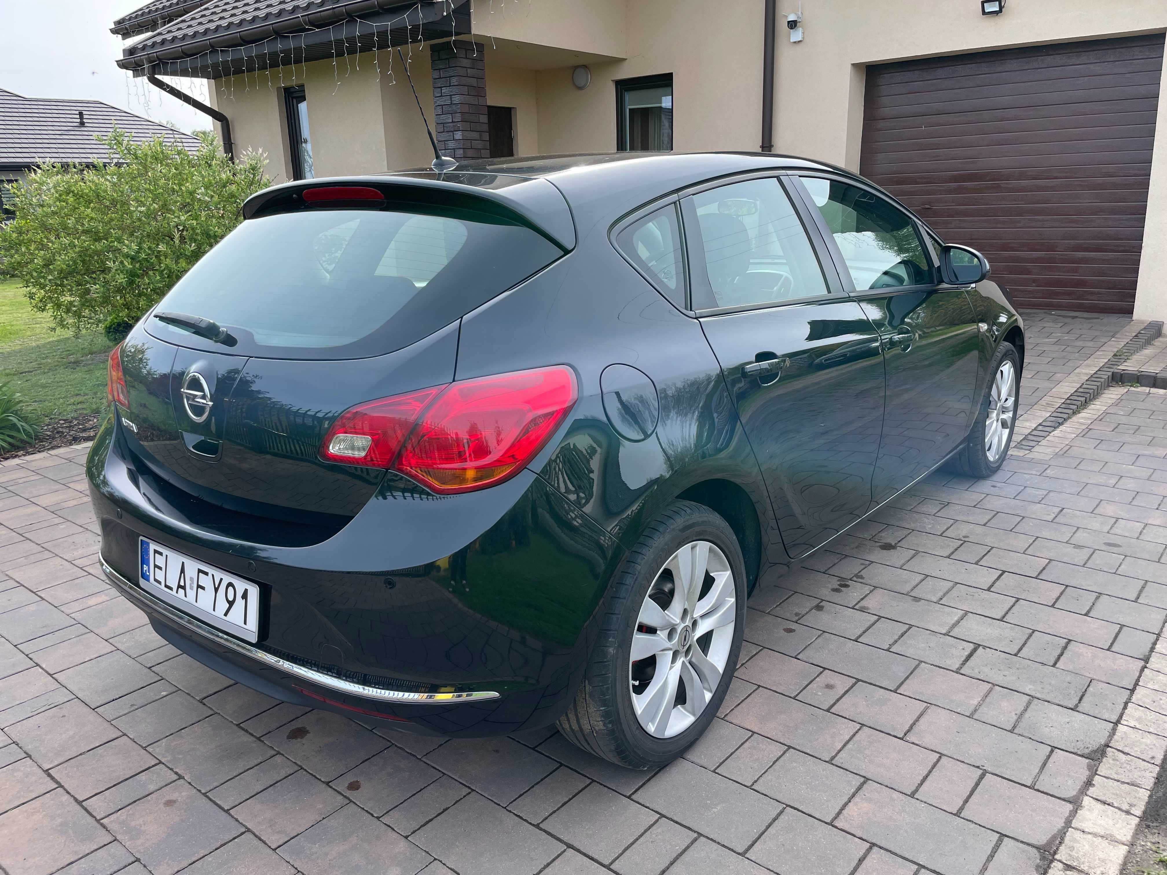 Opel Astra J 1.4 Turbo Benzyna+LPG 2012rok salon polska