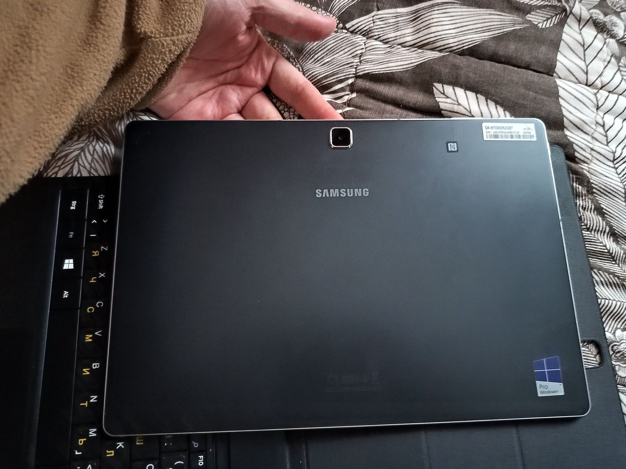 Планшет Samsung Tab Pro S