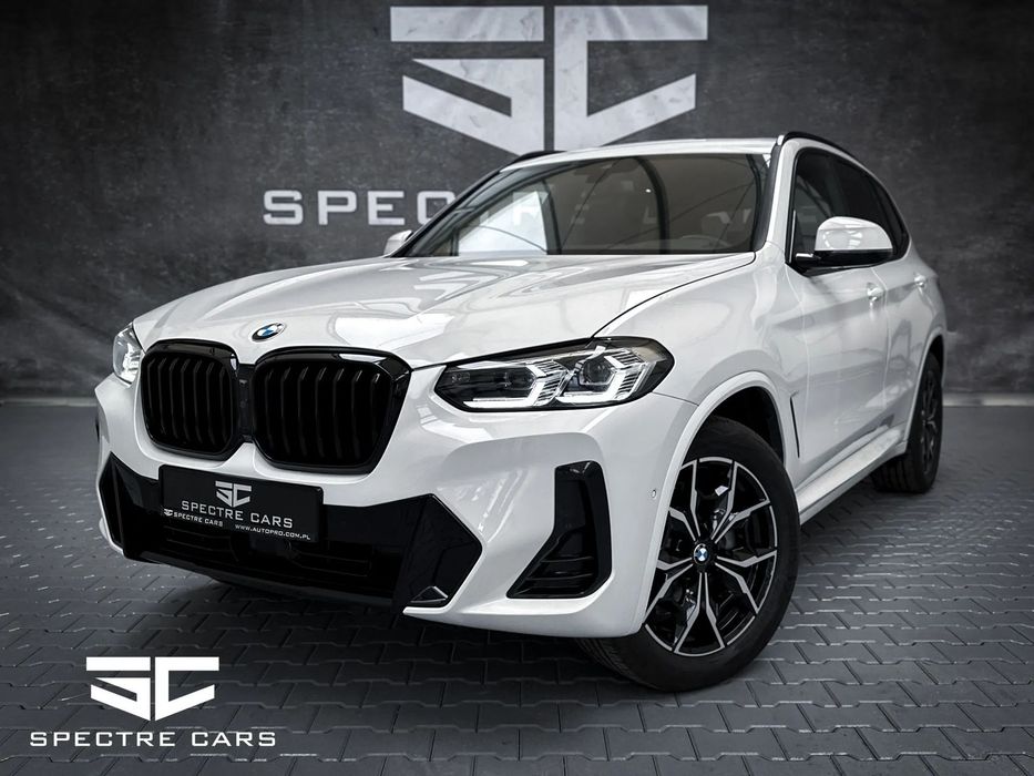 BMW X3 Przebieg 4000km! Shadow Line / Pakiet areodynamiczny M / HAK /Panorama