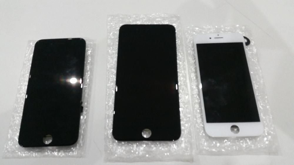 Ecra display lcd iphone 3Gs/4/4S/5/5S/5C/6/6plus/6S/6SPlus/7/7+/8/X