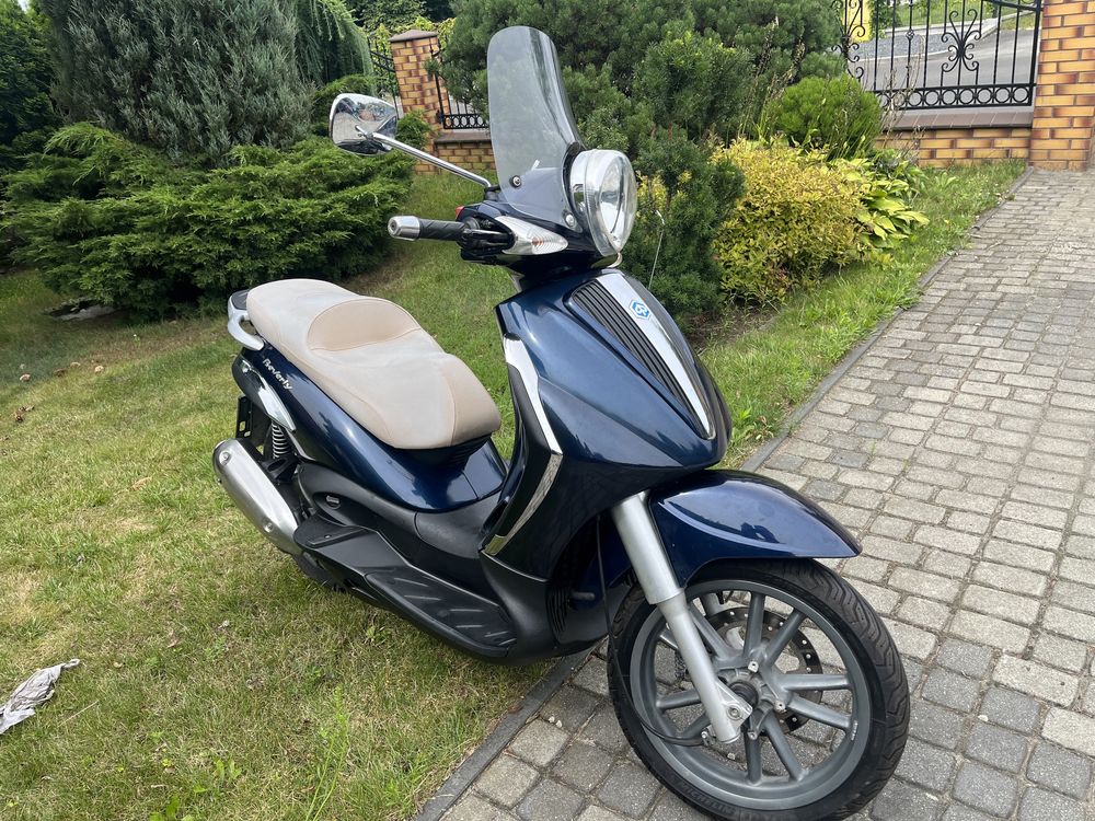 Piaggio Beverly 250/300, rok 2008, możliwa zamiana