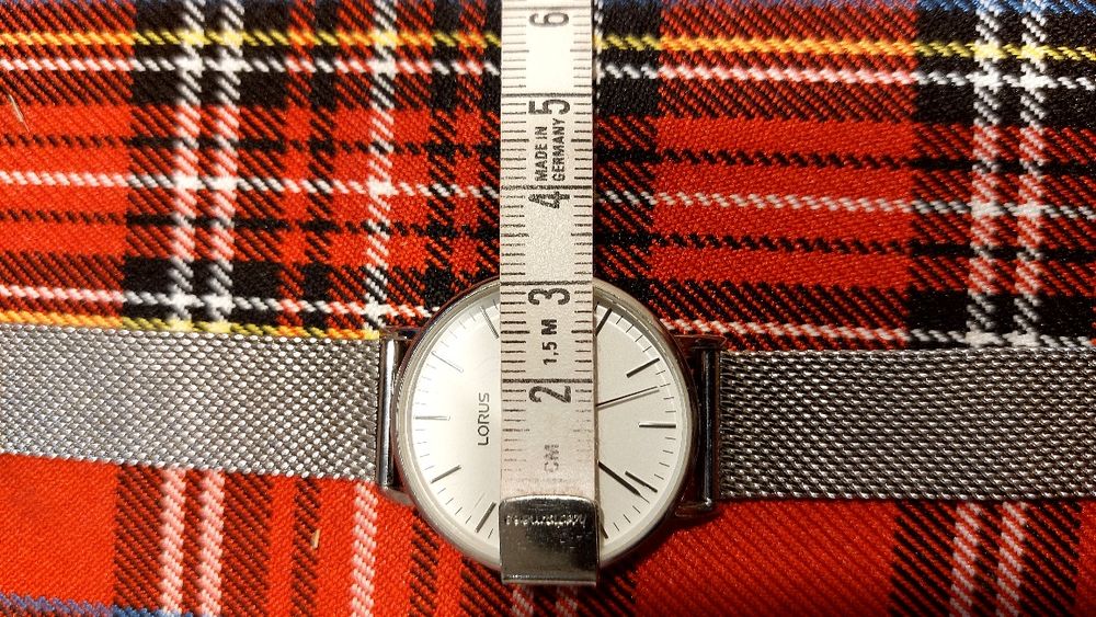 Zegarek Lorus srebrny