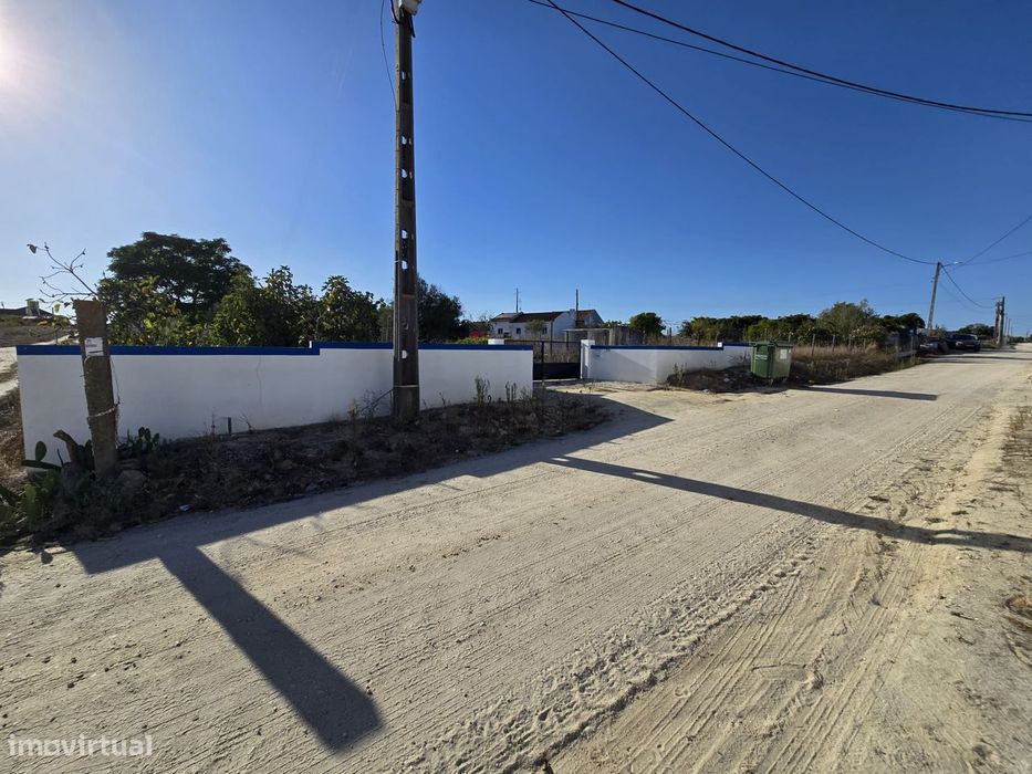 Casinha remodelada na Fajarda, Coruche