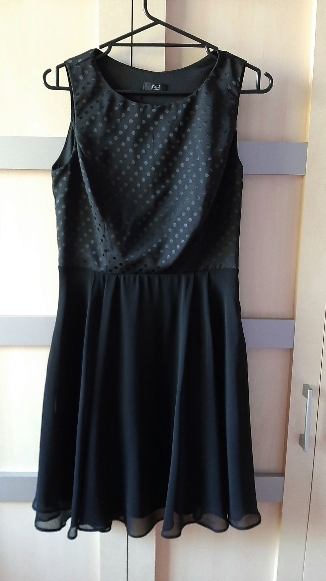 NOWA f&f sukienka klasyka 36 S Aundrey Hepburn