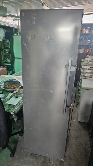 Arca vertical 186 cm