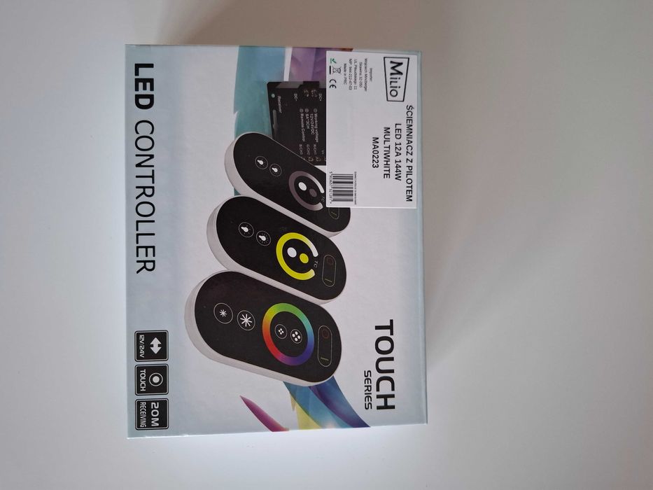 Ściemniacz Led z pilotem 12/24V 12A 144W