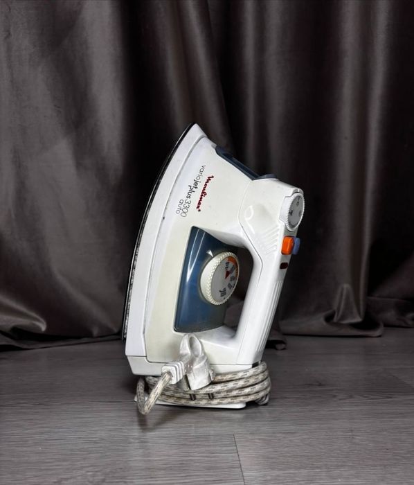 Утюг Moulinex Рабочий