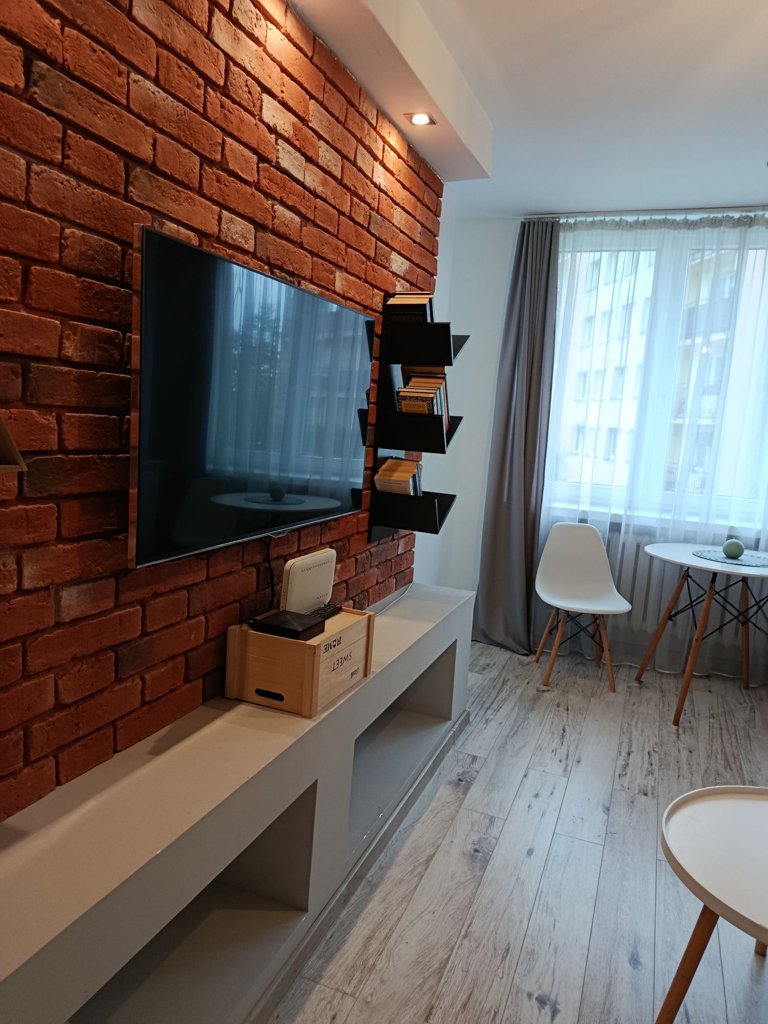 Kawalerka 28,5 m² na wynajem – Zabrze Zaborze, ul. Leszczynowa 14