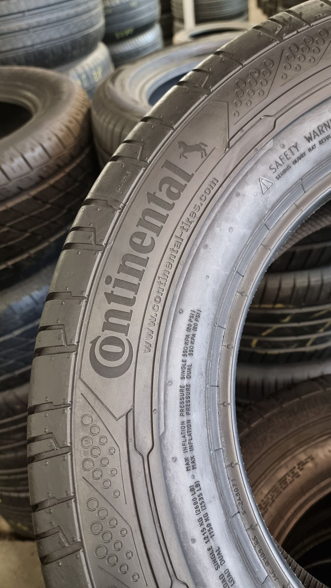 Шини літні 235х65хR16c Continental VanContact 200 / 4 ШТ 95-99% Прот