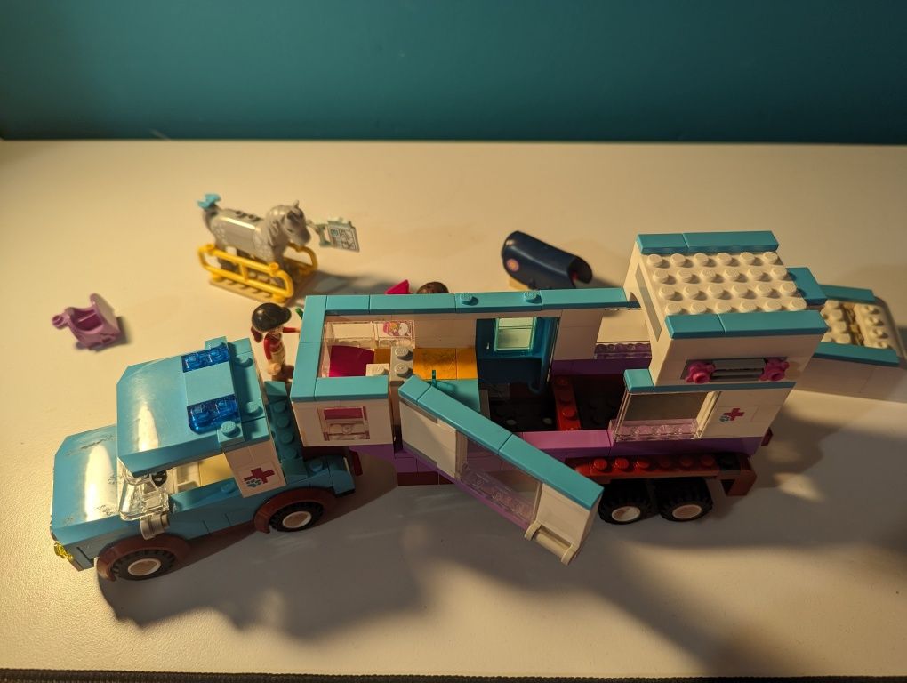 LEGO friends 41125 weterynarz