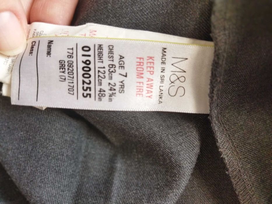 Фирменный школьный сарафан 122 р. Школьная форма M&S