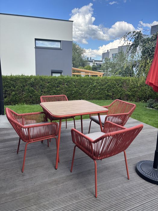 Skovde zestaw ogrodowy jak nowy!